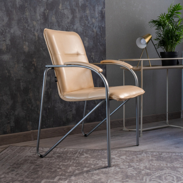 Стул Самба, кожзам Nitro Beige, каркас гальваника, подлокотники бук, под лак - фото покупателей 17