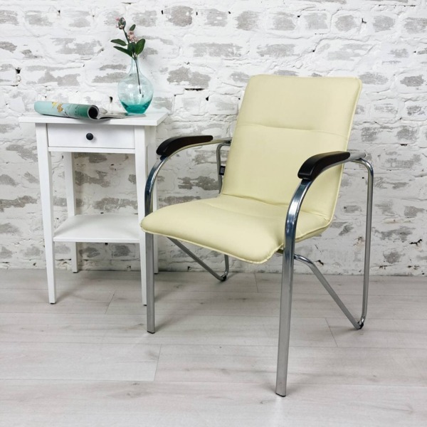 Стул Самба, кожзам Nitro Beige, каркас гальваника, подлокотники бук, под лак - фото покупателей 22