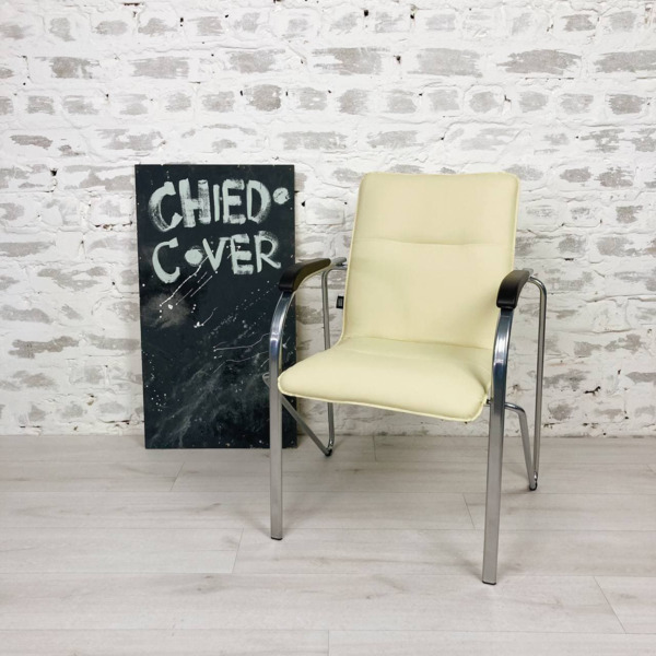 Стул Самба, кожзам Nitro Beige, каркас гальваника, подлокотники бук, под лак - фото покупателей 26