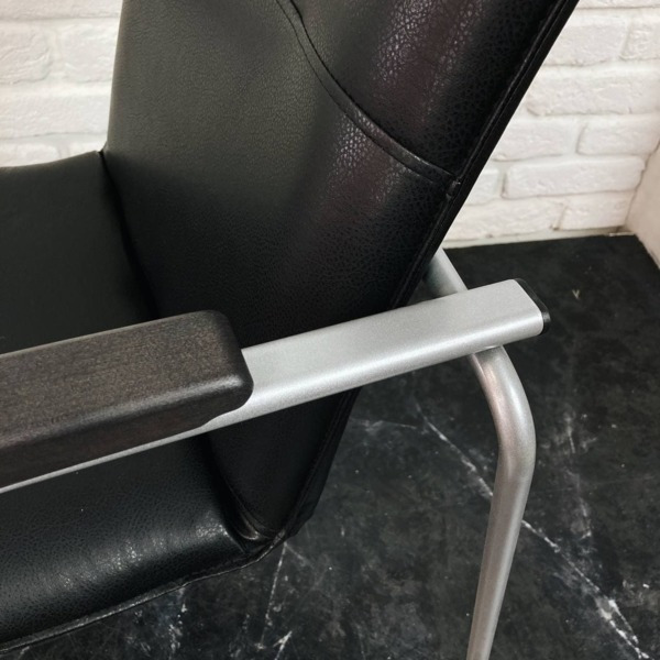 Стул Самба, экокожа Black, каркас хром, подлокотники мягкие - фото покупателей 4